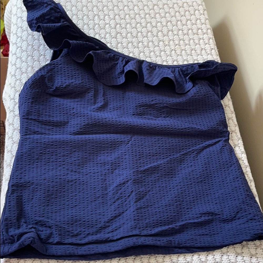 Vineyard Vines swim top